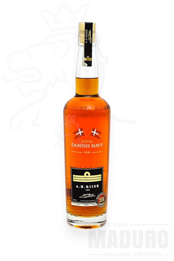 rum-a-h-riise-danish-navy-55%-maduro